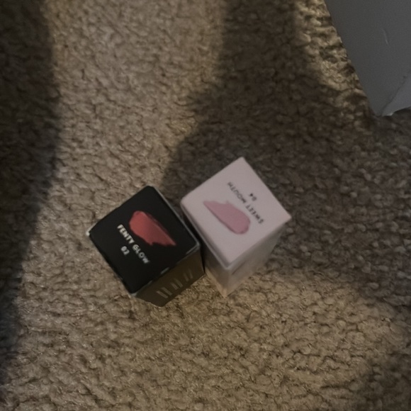 3 colors of fenty beauty gloss bomb - Picture 3 of 3